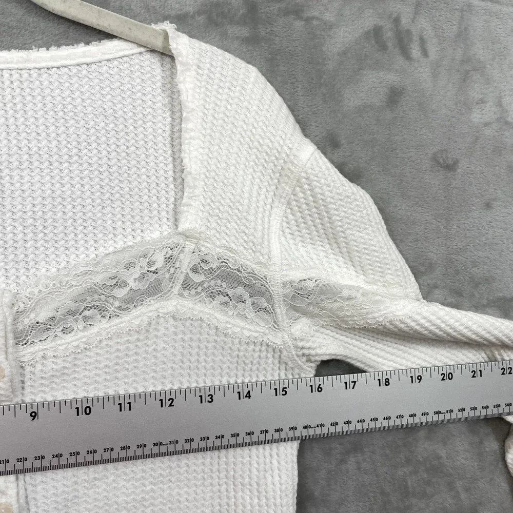 Free People Size M Cotton Lets Party Cardi Lace Top White Waffle Knit Lace Trim
